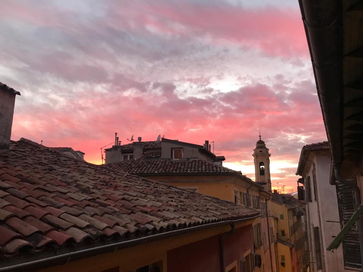 Spacious And Bright Flat Close To The Beach : Heart Of Old Nice Exteriör bild