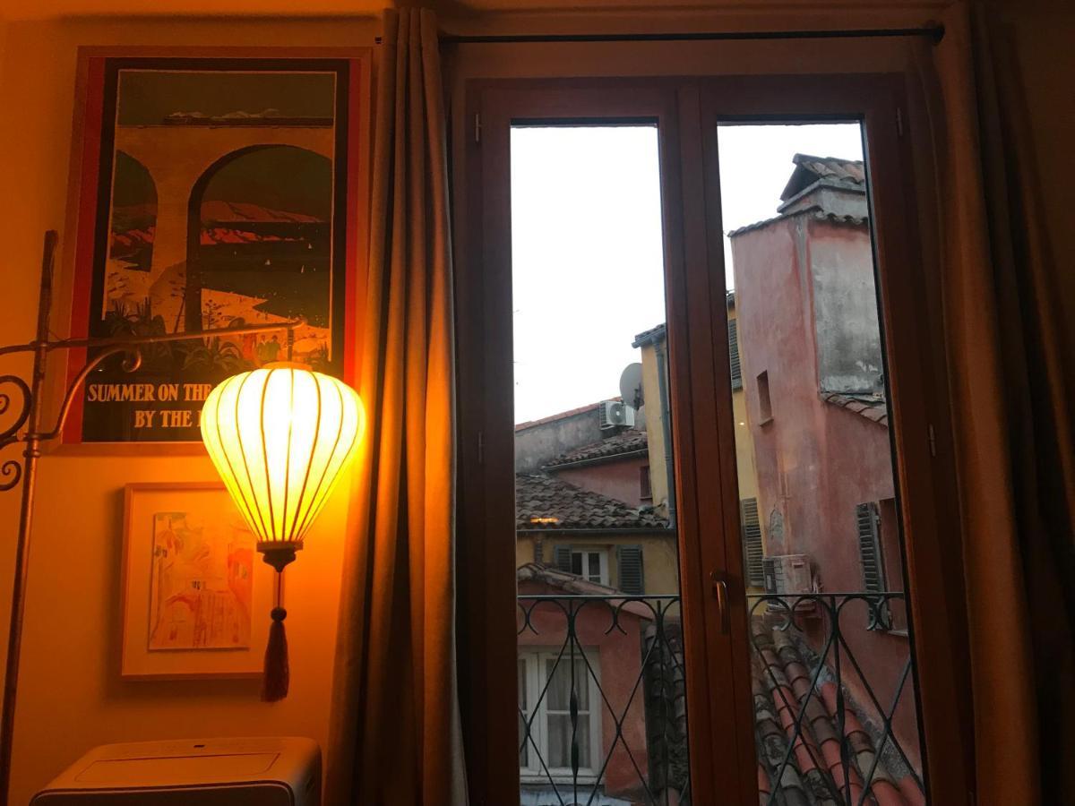 Spacious And Bright Flat Close To The Beach : Heart Of Old Nice Exteriör bild