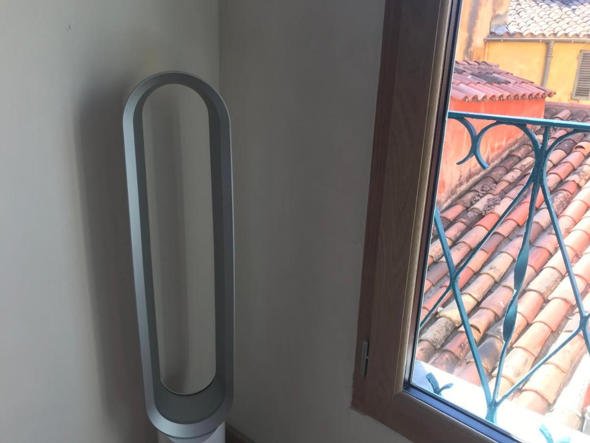 Spacious And Bright Flat Close To The Beach : Heart Of Old Nice Exteriör bild