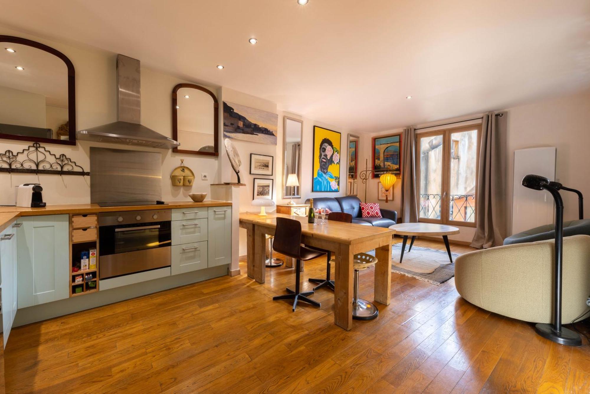 Spacious And Bright Flat Close To The Beach : Heart Of Old Nice Exteriör bild